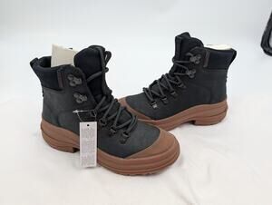 NWT Merrell Harper Lace Zip Waterproof Boot Black/Gum Women's 6 Hiking Camping